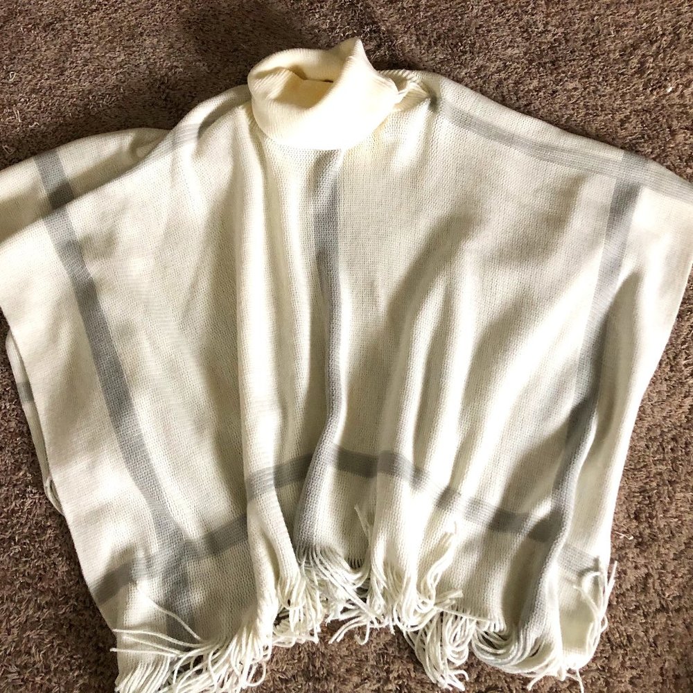 Sweater/Poncho